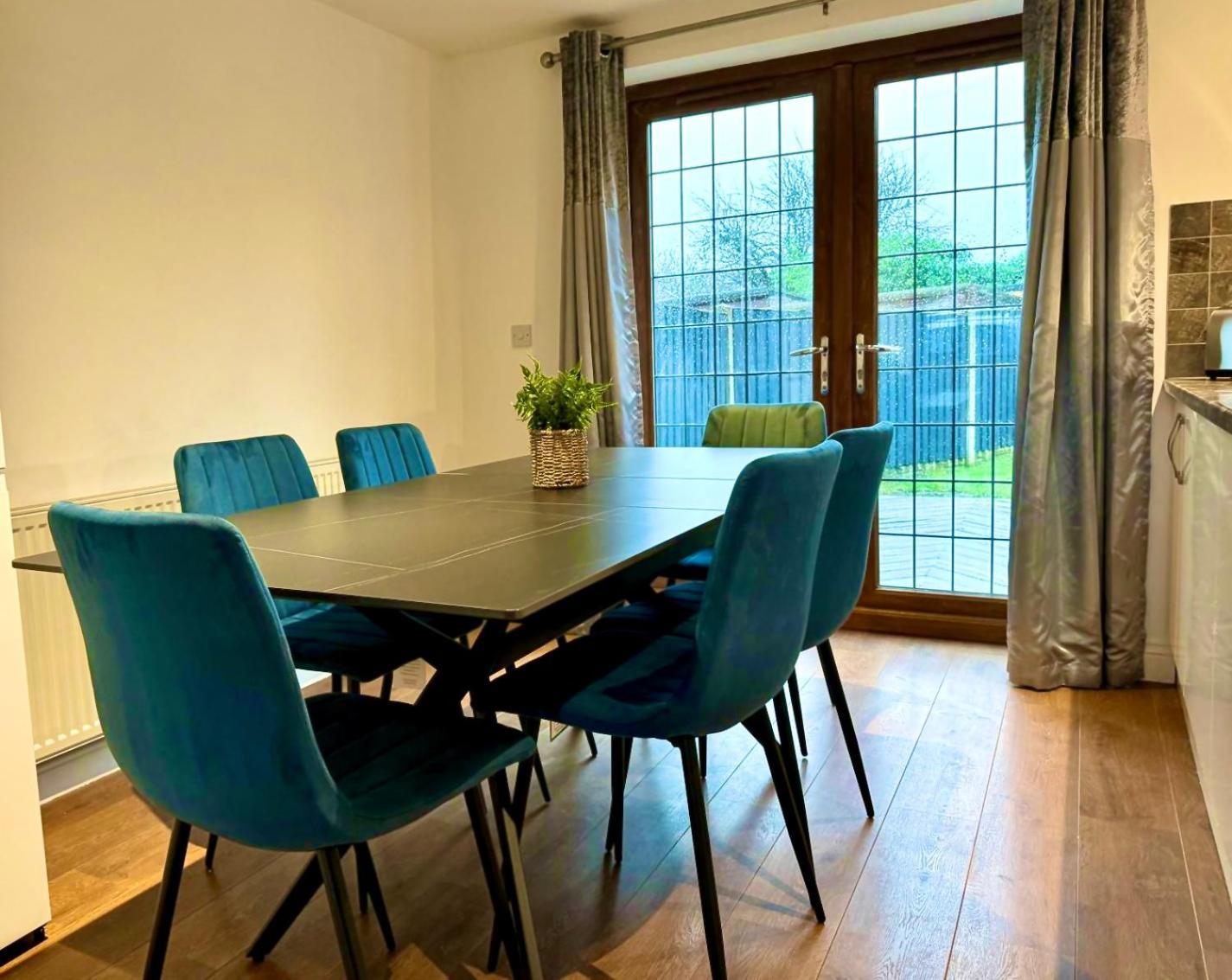 3Br House Ossett-Wakefield, Free Parking 3 Cars Wi Fi Long Stays Εξωτερικό φωτογραφία