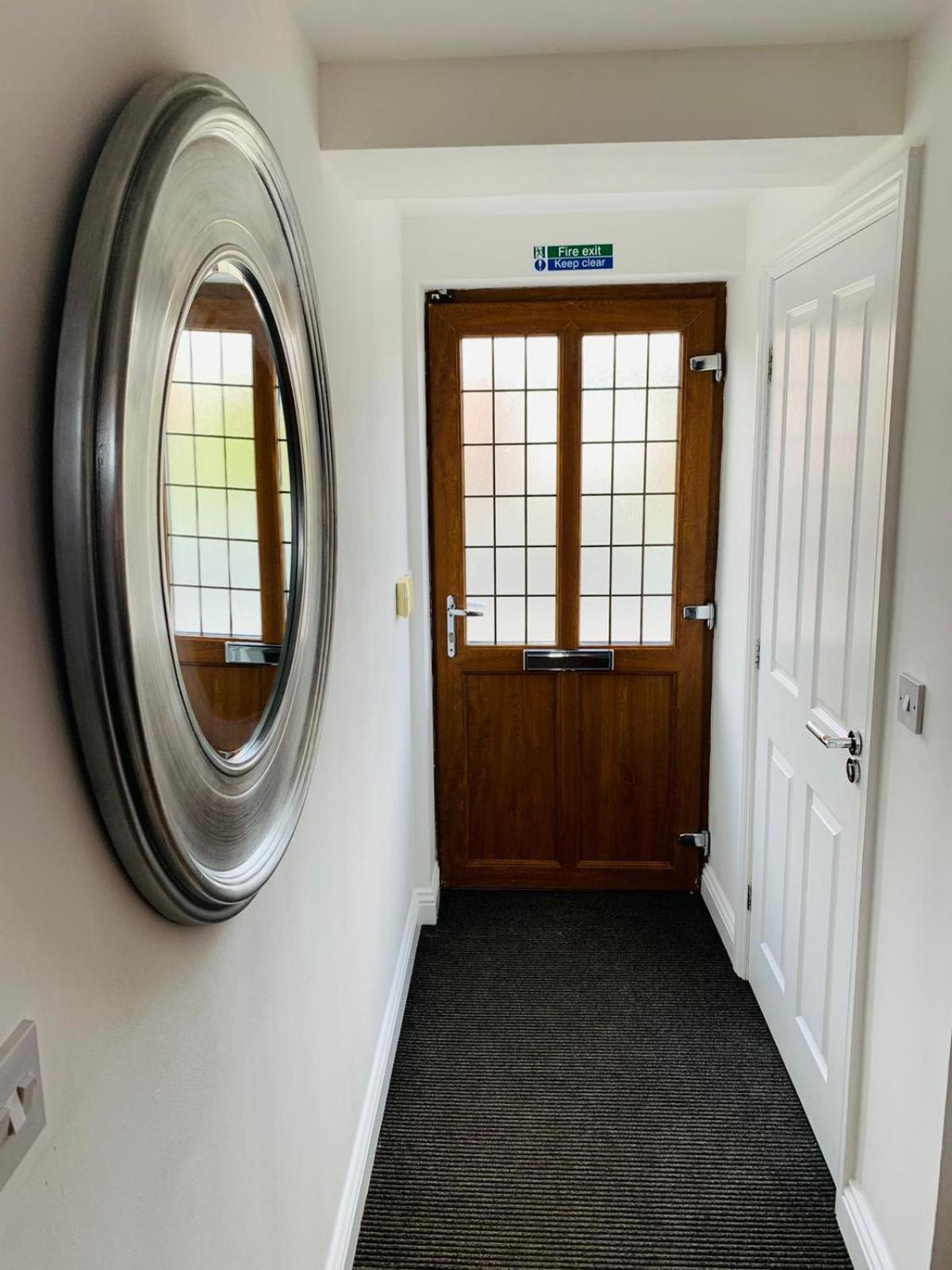 3Br House Ossett-Wakefield, Free Parking 3 Cars Wi Fi Long Stays Εξωτερικό φωτογραφία